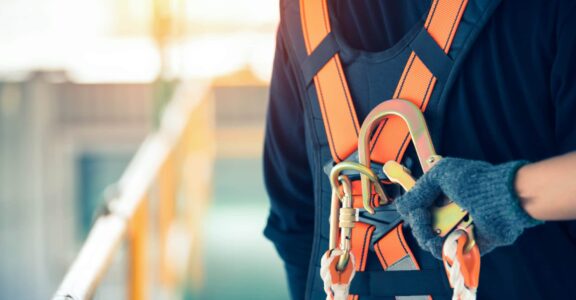 Sécurité travaux en hauteur option conseil
